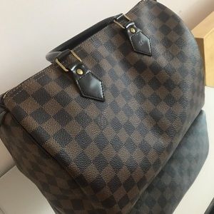 Louis Vuitton Speedy 30